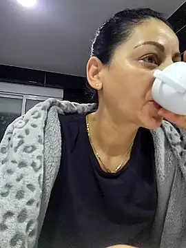 Snapshot of bruneta_sexy23 chatting on March 3, 2025, 3:38 am bruneta sexy23 online show from March 3, 2025, 3:38 am