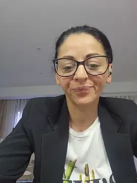Snapshot of bruneta_sexy23 chatting on May 17, 2026, 7:03 pm bruneta sexy23 online show from May 17, 2026, 7:03 pm