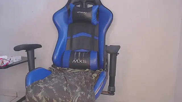 Snapshot of Rafaelayamazaki chatting on September 26, 2025, 3:41 pm Rafaelayamazaki online show from September 26, 2025, 3:41 pm