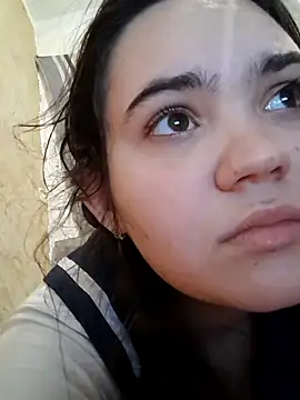 Snapshot of Ak0712_ chatting on February 1, 2025, 9:29 pm Ak0712 online show from February 1, 2025, 9:29 pm