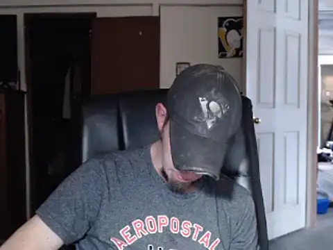 Snapshot of pensguy30 chatting on December 2, 2024, 6:49 pm pensguy30 online show from December 2, 2024, 6:49 pm