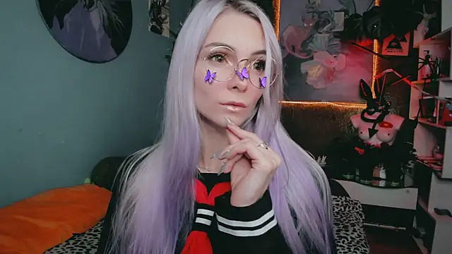 Snapshot of Fridart-house_Fortuna chatting on December 7, 2024, 3:42 am Fridart-house Fortuna online show from December 7, 2024, 3:42 am