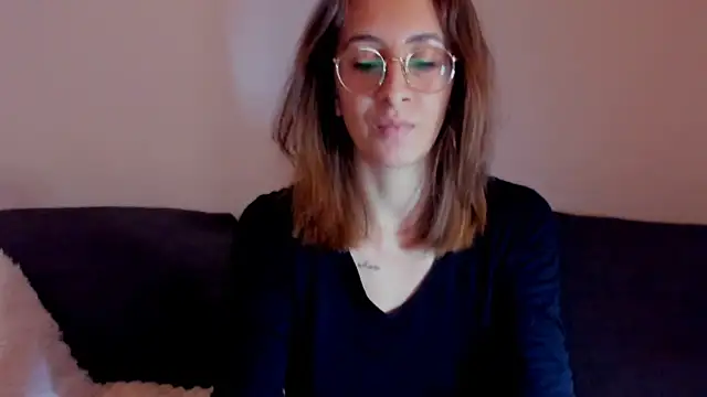 DesireMore90 online show from March 3, 2026, 5:20 pm