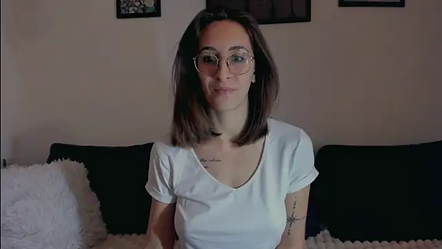 DesireMore90 online show from February 12, 2026, 12:21 am