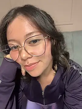 Snapshot of abbyhall_ chatting on May 6, 2026, 10:36 pm abbyhall online show from May 6, 2026, 10:36 pm