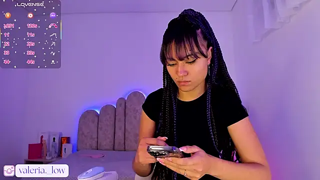 Snapshot of nahia_low chatting on September 24, 2025, 4:30 am nahia low online show from September 24, 2025, 4:30 am