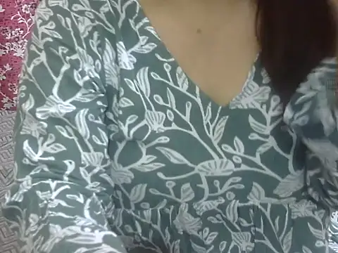 Snapshot of Lusty_Wife1 chatting on April 25, 2026, 10:07 am Lusty Wife1 online show from April 25, 2026, 10:07 am