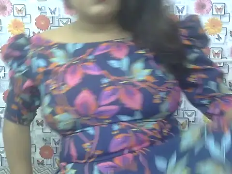 Snapshot of Lusty_Wife1 chatting on May 20, 2026, 7:00 pm Lusty Wife1 online show from May 20, 2026, 7:00 pm