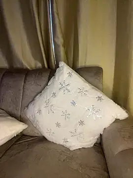 Snapshot of AgathaGeorgiou chatting on January 7, 2026, 10:15 pm AgathaGeorgiou online show from January 7, 2026, 10:15 pm