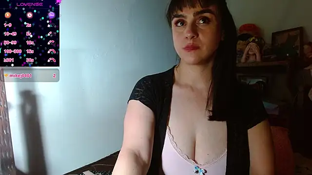 Snapshot of collette_beaufoy_ chatting on November 26, 2025, 7:19 am collette beaufoy online show from November 26, 2025, 7:19 am