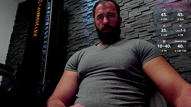 Snapshot of David_Big_Daddy chatting on January 8, 2026, 5:52 pm David Big Daddy online show from January 8, 2026, 5:52 pm