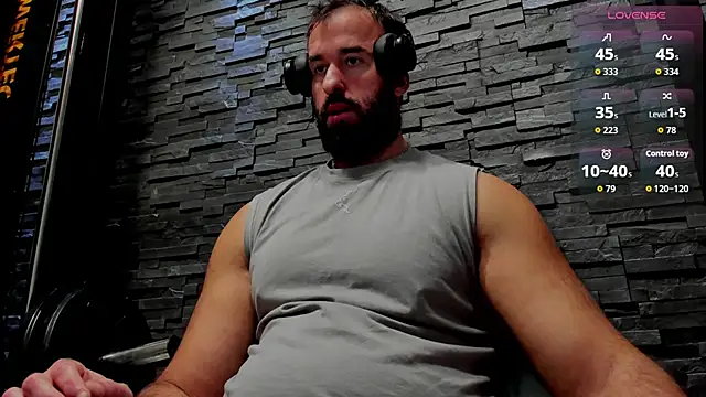 Snapshot of David_Big_Daddy chatting on December 4, 2025, 7:57 pm David Big Daddy online show from December 4, 2025, 7:57 pm