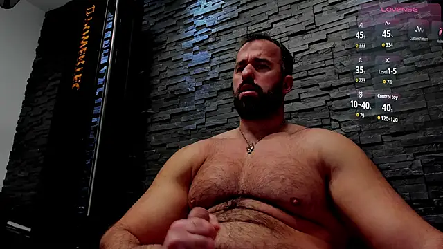 Snapshot of David_Big_Daddy chatting on December 15, 2025, 4:40 am David Big Daddy online show from December 15, 2025, 4:40 am