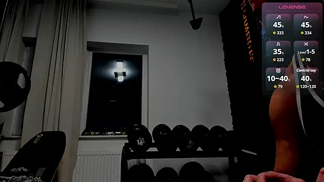 Snapshot of David_Big_Daddy chatting on December 16, 2025, 9:52 pm David Big Daddy online show from December 16, 2025, 9:52 pm