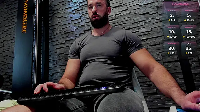 Snapshot of David_Big_Daddy chatting on February 5, 2026, 7:59 am David Big Daddy online show from February 5, 2026, 7:59 am