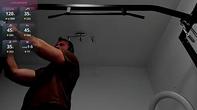 Snapshot of David_Big_Daddy chatting on March 10, 2026, 8:24 pm David Big Daddy online show from March 10, 2026, 8:24 pm