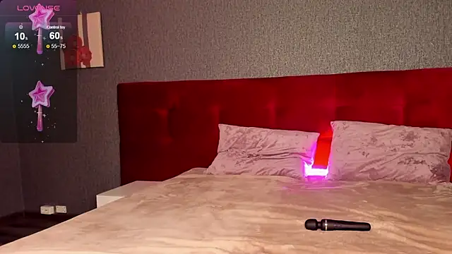 Snapshot of Kelly_Powell chatting on January 10, 2025, 3:50 am Kelly Powell online show from January 10, 2025, 3:50 am