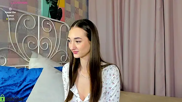 Snapshot of Kelly_Powell chatting on September 21, 2025, 2:49 am Kelly Powell online show from September 21, 2025, 2:49 am