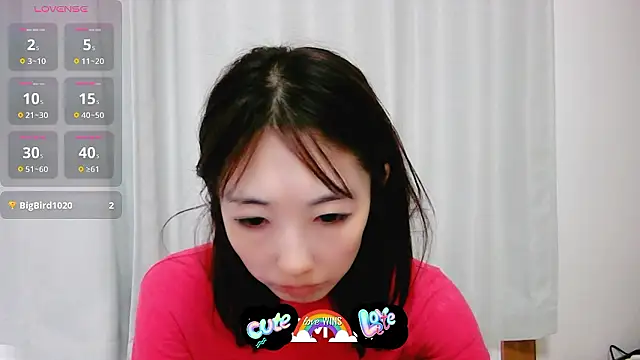 Love me Eri  online show from October 25, 2025, 4:44 am