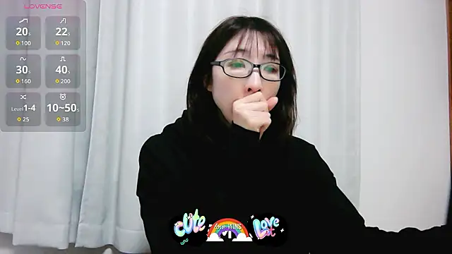 Love me Eri  online show from December 20, 2025, 7:44 am