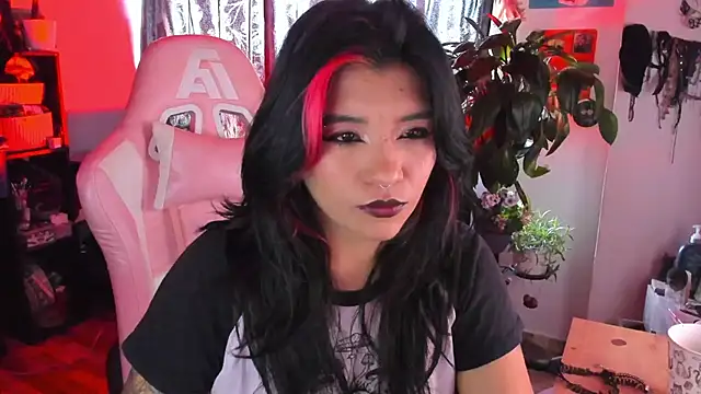 annie walker6 online show from April 16, 2026, 6:30 pm