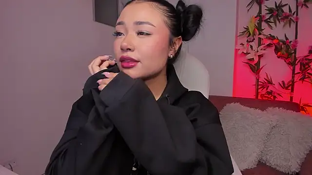 Snapshot of Lulu_Sakura_ chatting on January 30, 2025, 3:00 am Lulu Sakura  online show from January 30, 2025, 3:00 am