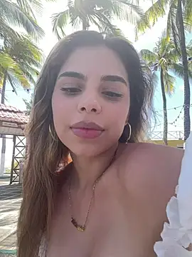 crisbell lopez online show from March 4, 2026, 5:42 pm