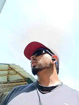 Snapshot of Ferchog5 chatting on March 17, 2026, 3:04 pm Ferchog5 online show from March 17, 2026, 3:04 pm