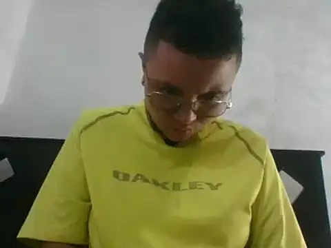 Snapshot of EdenJupiter chatting on March 15, 2025, 1:19 am EdenJupiter online show from March 15, 2025, 1:19 am