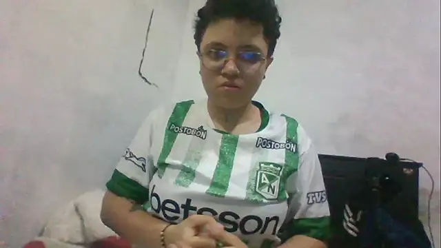 Snapshot of EdenJupiter chatting on March 20, 2026, 1:28 am EdenJupiter online show from March 20, 2026, 1:28 am