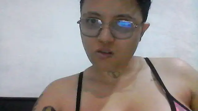 Snapshot of EdenJupiter chatting on February 24, 2026, 3:51 am EdenJupiter online show from February 24, 2026, 3:51 am