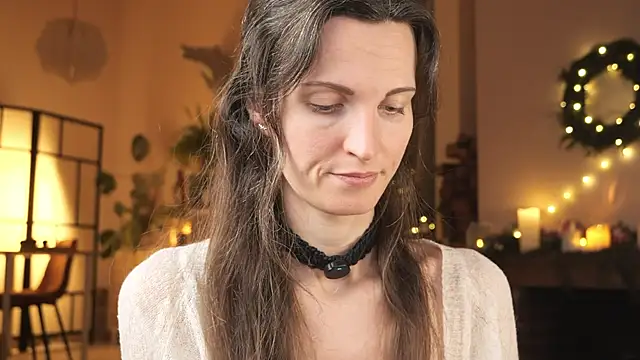 yulladao online show from January 7, 2026, 5:18 pm