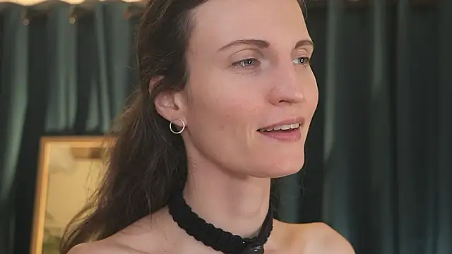 Snapshot of yulladao chatting on March 26, 2026, 5:55 pm yulladao online show from March 26, 2026, 5:55 pm