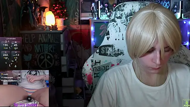 ShiroiFubuki online show from March 20, 2025, 6:53 pm