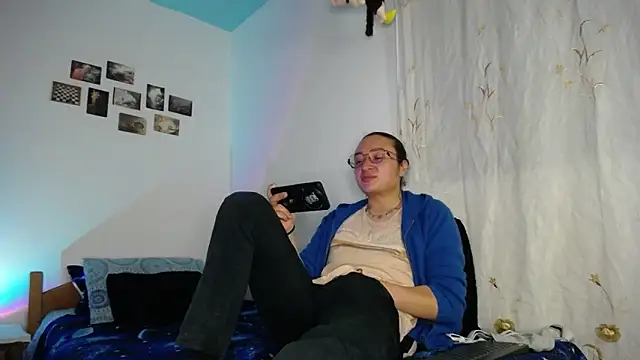 monkeywillwhite online show from February 19, 2026, 3:03 am