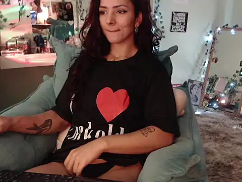 BeellyDance online show from September 24, 2025, 3:40 pm