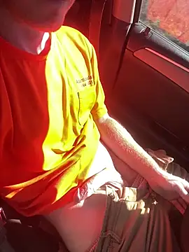 Snapshot of hottestcouplevaa chatting on February 25, 2025, 7:38 pm hottestcouplevaa online show from February 25, 2025, 7:38 pm