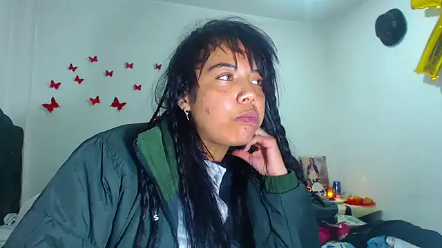 AmaraRoberts420 online show from October 28, 2025, 12:44 am