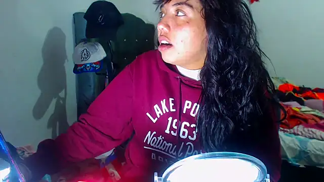 AmaraRoberts420 online show from November 29, 2025, 7:36 pm