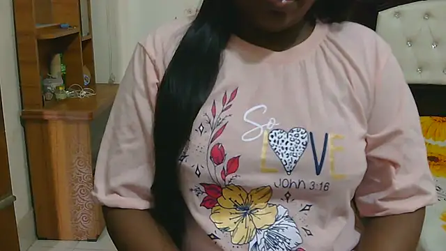 Snapshot of esita_1212 chatting on May 1, 2026, 2:49 am esita 1212 online show from May 1, 2026, 2:49 am
