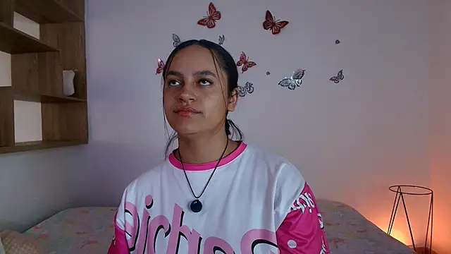 Snapshot of VICTORIABLACK_@xh chatting on November 24, 2025, 7:36 pm VICTORIABLACK xh online show from November 24, 2025, 7:36 pm