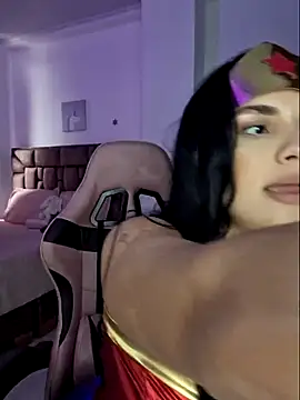 Snapshot of heyshaa chatting on October 31, 2025, 7:10 pm heyshaa online show from October 31, 2025, 7:10 pm