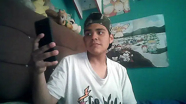 Valesh20 online show from October 19, 2025, 9:17 pm