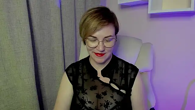 Snapshot of feliziaDesire chatting on July 5, 2026, 3:41 pm feliziaDesire online show from July 5, 2026, 3:41 pm