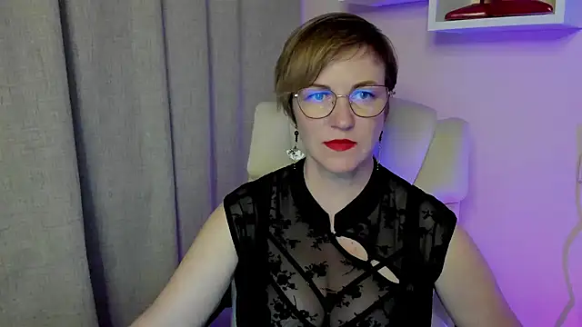 Snapshot of feliziaDesire chatting on June 25, 2026, 1:05 pm feliziaDesire online show from June 25, 2026, 1:05 pm