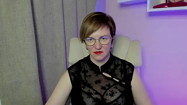 Snapshot of feliziaDesire chatting on June 29, 2026, 1:22 pm feliziaDesire online show from June 29, 2026, 1:22 pm