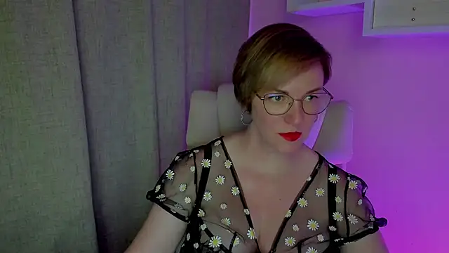 Snapshot of feliziaDesire chatting on July 30, 2026, 12:37 pm feliziaDesire online show from July 30, 2026, 12:37 pm