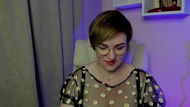 Snapshot of feliziaDesire chatting on June 30, 2026, 7:14 pm feliziaDesire online show from June 30, 2026, 7:14 pm
