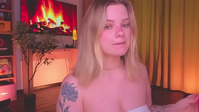 Snapshot of Hottie_Jane chatting on July 26, 2026, 4:47 pm Hottie Jane online show from July 26, 2026, 4:47 pm
