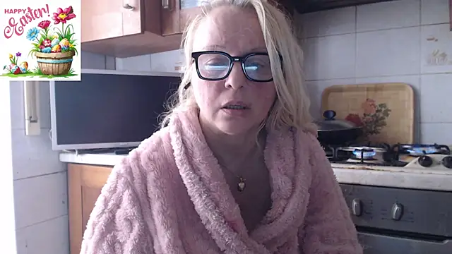 martachatte online show from April 7, 2026, 5:53 am